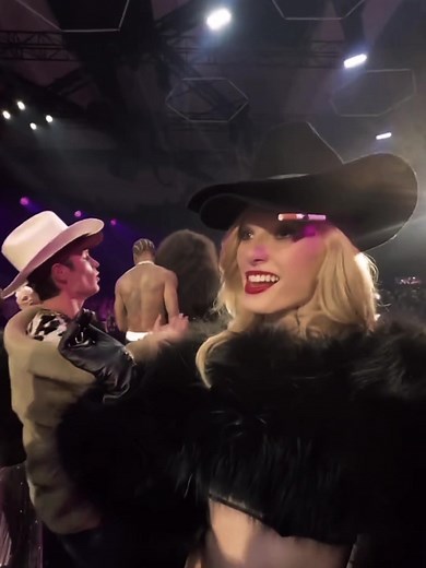 Alex Consani en la Pasarela de Dsquared2