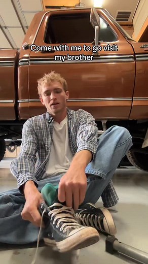 46K views · 2.1K reactions | Does anyone else go to the grave as much? I’m curious how many people find value in going there physically! #dad #brother | Kidds Dad | Facebook