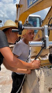 1.8M views · 7K reactions | Field service repair work today, S Power Portable machining & welding tools supplier, factory direct. Starting Your New Line Boring Business at S Power ! WA: 150 0029 4941 #manualmachining #OnSiteService #onsitemachining #dredging #earthmovingdaily #excavatorparts #fieldservicemechanic #heavyequipmentnation #jobsite | S Power Portable Ian | Facebook