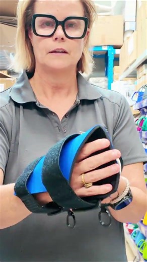 Active Hands How-To: Hold Small Items With Ease (Makeup, Toothbrush, Brush & More)