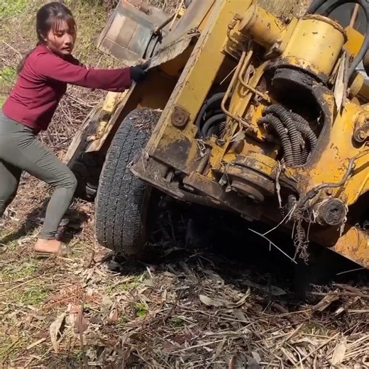 236K views · 4.8K reactions | girl starting a business with machinery products for YANMAR machinery | Cordle Family | Facebook