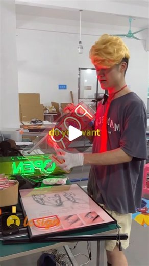 LC-lightbox on Instagram: "Check price in bio😘😘👏 #led #ledsign #outdoorlighting #neonletters #neon #arcylic #arcylicart #businesslogo #artwork #signsupplier #signfactory #lcsign #signmaking #signmaker #us #reel #donaldtrump"