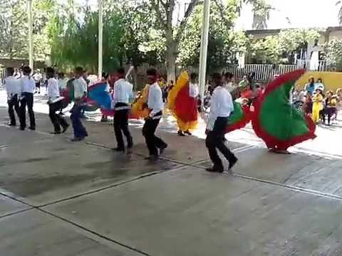 Baile de los machetes