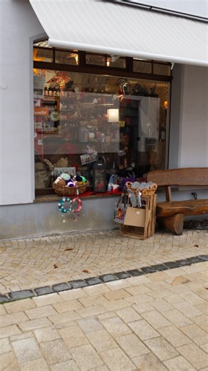 Bad Frankenhausen | In Kunsterbunt findest du nicht einfach nur Produkte – hier steckt Handwerk, Persönlichkeit und regionale Kreativität in jedem Stück. Ob... | Instagram