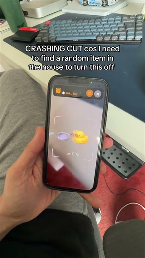 lol erly always makes me do random things #foryou #wakeup #alarmnotworking #alarm