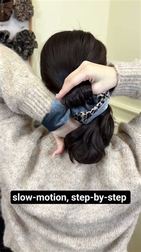 A slow-motion, step-by-step tutorial for creating a full, round bun – simple and easy to do!