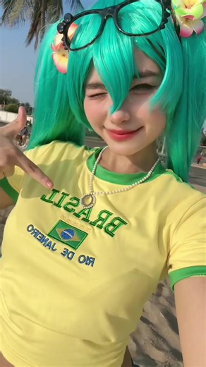 Discover the Vibrant Dance Trend from Venezuela to Brazil