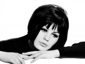 Krystyna Konarska - W dziką jabłoń Cię zaklęłam