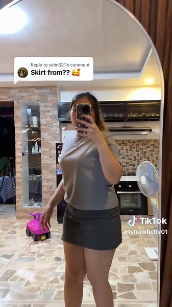 High Waisted Drawstring Mini Skirt Outfit Ideas