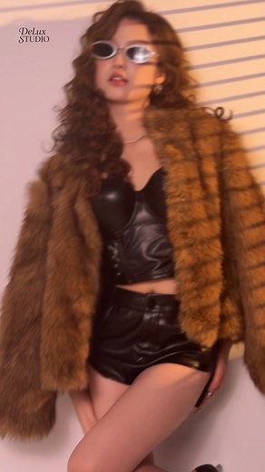 5K views · 304 reactions | Giật tung nóc với concept CÁ TÍNH ĐIÊN ẢNH - chuẩn visual, đậm chất điện ảnh, thể hiện cá tính riêng không trộn lẫn  #chupanhconcept #deluxstudio #studiohanoi #conceptdep #anhdep _________________________________ ✔️DELUX STUDIO [CHỤP ẢNH CONCEPT - TEAM - FAMILY] Địa chỉ: Tầng 3, 85 Nguyễn Phong Sắc, Dịch Vọng Hậu, Cầu Giấy, Hà Nội ☎️ Hotline: 0867.888.611 | DeLux Studio | Facebook