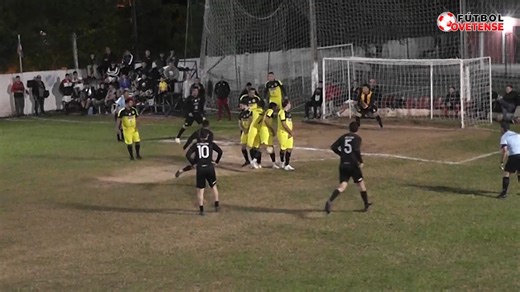 1.9K views | Torneo Canchiteros 12 de Junio ⚽ ⚫ Borussia sumó sus primeros puntos en el torneo Resumen del partido Borussia Dortmund venció 2-0 a Mánchester United, por la 5ª fecha. Jorge Alfonso y Elver "Wipi" Britos, los goleadores del compromiso. #Fecha5 #Fase1 #TorneoApertura #ChampionsLeague #TorneoCanchiteros12DeJunio | Fútbol Ovetense | Facebook