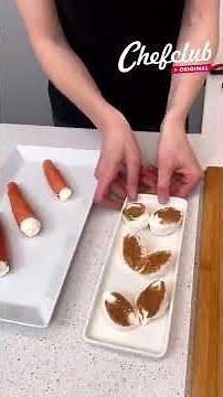 Easter Bunny Donuts 🥕🐰 Try this earresistible take on carrot cake #SHORTS