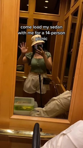 Luxury Picnic Planning: Essentials to Pack