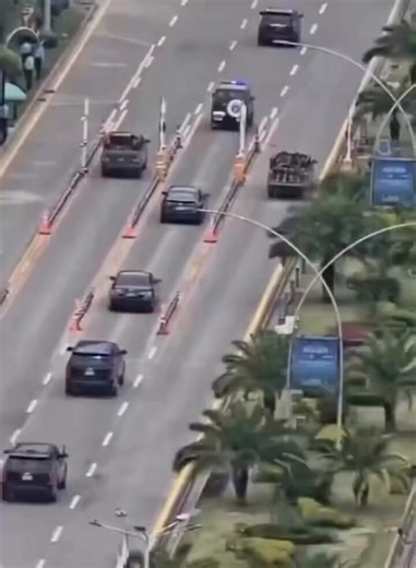 President Biden took a 10 hour train ride to a Ukraine war zone with 2 Secret Service agents. Meanwhile JD Vance’s motorcade in Pakistan