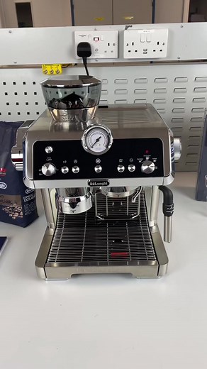 Learn how to descale your La Specialista #delonghi #coffee #laspecialista #descale #learnontiktok #coffeelovers #coffeehacks #homehacks #coffeetechs