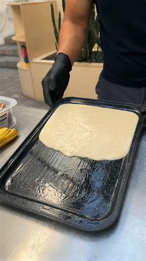 Sheet Pan Breakfast Pancake! A pancake made for sharing 🥞🍓 | Chefclub Network