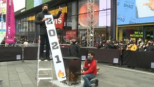 1.3K views · 19 reactions | New Yorkers burn pieces of paper with their worst memories of 2021 written on them on "Good riddance Day" at Times Square. Covid-19 was a popular theme, with people wishing to say goodbye to virtual learning and quarantines. | AFP News Agency | Facebook