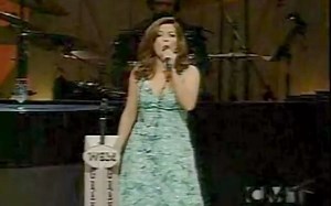 Martina McBride & Lynn Anderson - Rose Garden