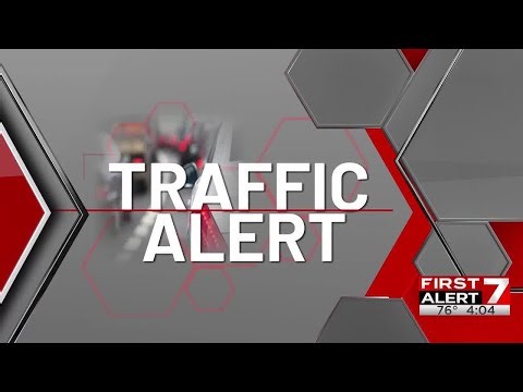 Traffic signal flashing red at Big Spring Street & Missouri Avenue after crash