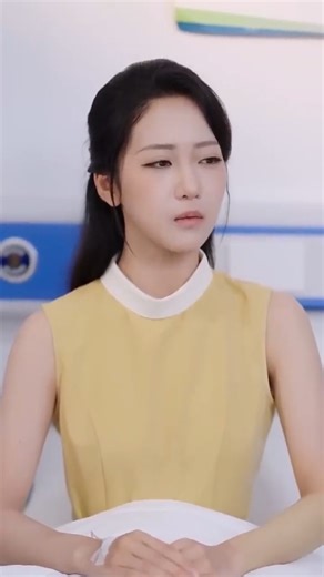 Fallen Princess Reborn—Outsmarts Vicious Sister, Reclaims Her Family Fortune & Becomes a Billionaire! 💰✨ Once betrayed and cast aside by her greedy sister, the fallen princess rises from ruin. Reborn with wisdom and vengeance, she flips every trap into triumph— taking back her crown, her name, and her billion-dollar legacy. 💎 Now, the one who stole everything kneels before her empire. 👑 #RebirthDrama #RevengeStory #CDrama #StrongFemaleLead #RichesAndRevenge #BillionaireDrama #FamilyBetrayal #