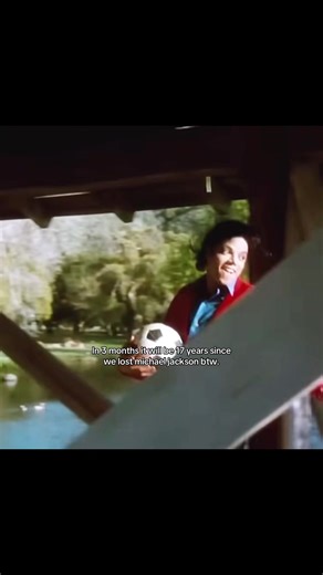 Remembering Michael Jackson: 17 Years Later