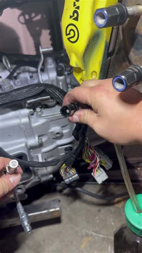 Wilwood Quick Dry Disconnect On a Clutch Master Hydraulic Release Bearing