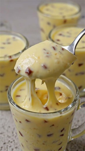 Quick and Creamy Blender Dessert 🍮
