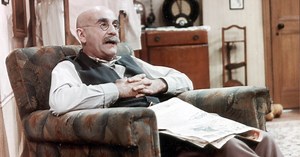 Actor Warren Mitchell - aka TV's Alf Garnett - has died aged 89