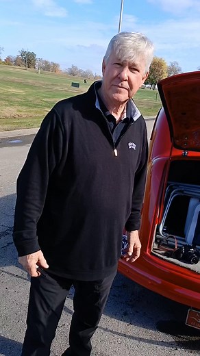 A message for my Uncle Jim from Larry Wilcox. #facebookpostシ #funtimes #comicon #chips #gallatintn #meetandgreet2025 | Carrina Dudeck Fults