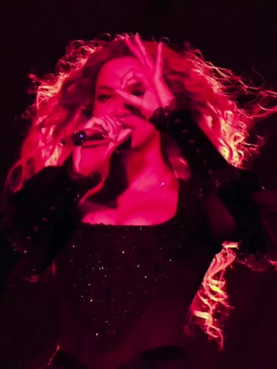 Bow Down by Beyoncé: Lyrics, Formation Tour, Houston, #Selftitled