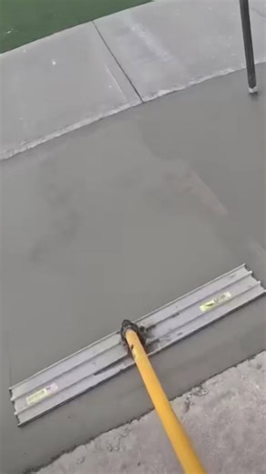 Perfect Edging Takes Finesse—Can You Spot The Trick?