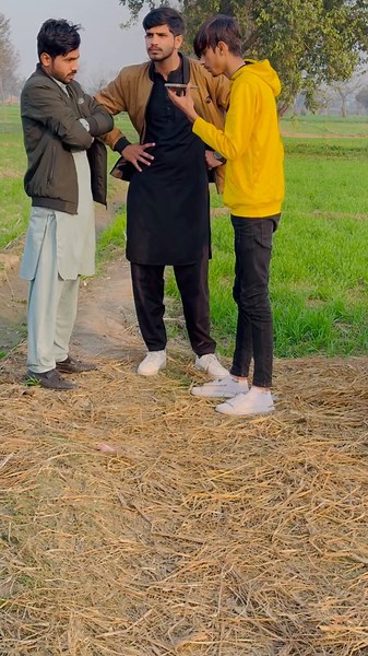 Twist py twist 😅 #foryou #hammad_maken