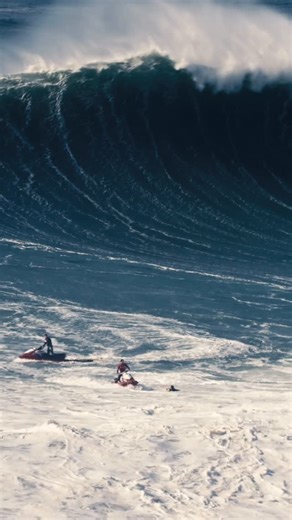 Andrew Cotton on Instagram: "One of the biggest, cleanest swells I’ve seen in a while rolled into Nazaré and gave us our first real test as a new UK crew. 🏴󠁧󠁢󠁳󠁣󠁴󠁿🇬🇧 With @benlarg and @louisthomashudson , we found a couple moments of magic amongst the chaos, and plenty to grow and learn from. Honoured to share it with @sullyontv and @mark__visser too. Nazaré finally woke up. 🙏🏼🌊❤️ 🎥 @sam_sherring"
