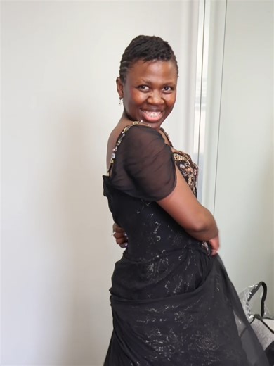 Liyabuya Gongo is giving us a glimpse of the glamour and detail coming to life before opening night at Artscape 👠 With less than three weeks to go, your night at the theatre is almost here! #PrettyWomanSA #ItsShowtimeSA #PrettyWoman #CapeTown #Johannesburg
