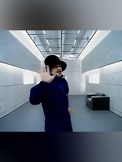 カップヌードルの懐かしいCMを振り返る