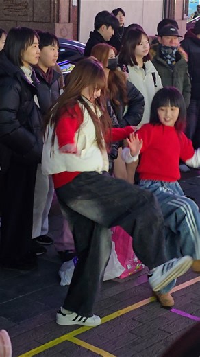 Ai댄스타임#춤추는곰돌 #춤추는곰돌의랜덤댄스 #afstarz #랜덤댄스 #kpop #music #댄스 #dance #shorts #스토리방 #challenge #ai #챌린지 #춤