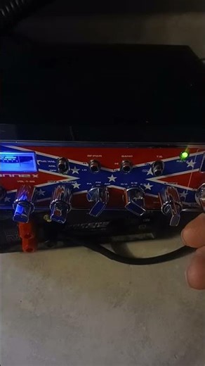 connec 3300 checked out for a freind working as it should #cb #viral #retro #radiocomms #peterbilt