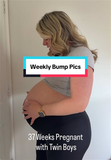 Weekly Bump Pics: Twin Pregnancy Bumpdate
