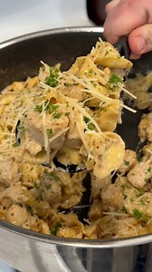 48K views · 605 reactions | Recipe in the comments! #baconuppartner #easyrecipes #EasyRecipesReels #onepotmeal #dinnerideas | Cookerofdeliciousness | Facebook