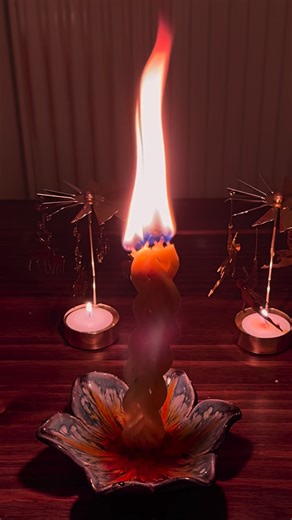 Magic Candles on Instagram: "Yule is the shortest day and the longest night of the year. On this night, candles are lit to honor the darkness and invite the Sun back. From here, the days slowly begin to grow longer. It’s a time to thank the past year for all its lessons and welcome new light and new beginnings. Yule is celebrated from December 21 to January 1, a sacred festival that can be honored through joyful gatherings and meaningful candle practices, using flame and intention to welcome the