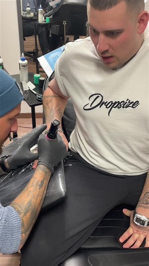 Wieso tut mir das am Finger am meisten weh?😩#dennytalk #fürdich