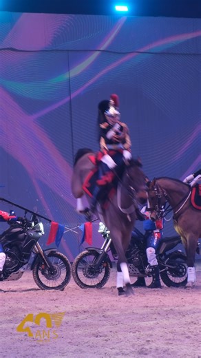 Des frissons. Des étoiles dans les yeux. Des moments suspendus. Le Gala des Crinières d’Or, c’est ça 😍 Vous l’avez déjà vu ou vous venez ce week-end ? | Cheval Passion