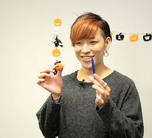 3分で種明かし！手の中のモノが消える仰天ハロウィンマジック