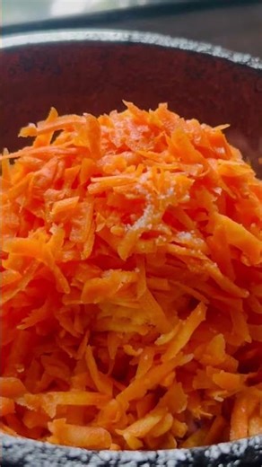 ക്യാരറ്റ് ഉപ്പേരി ഇഷ്ടല്ലാത്തവർക്കും ഇഷ്ടാവും😇#carrotupperi #carrot