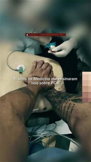Não é uma lista muito curta. É uma lista muito boa. - PCR identificada é PCR comunicada (Em voz alta para todo o setor ouvir). - Inicie as compressões você mesmo. Garante agilidade e qualidade enquanto o restante ainda está entendendo a situação. - As funções para PCR devem ser distribuídas no início do plantão ou a cada troca de equipe. - Não queira resolver tudo no primeiro ciclo, aqui a prioridade é COMPRIMIR e ORGANIZAR. - Fiscalize continuamente a eficácia de cada função até o fim da RCP. C