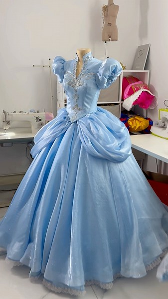 New Cinderella dress✨#princessdress #disneyprincess #cinderella #cenicienta #cendrillon #cosplay