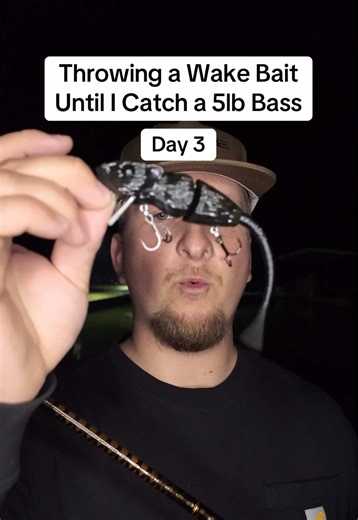 Catch 5lb Bass with Wake Bait - Day 3 Fishing