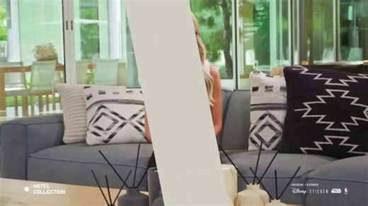 Hotel Collection First Class Black Friday TV Spot, 'A Touch of Luxury' Featuring Christina Haack