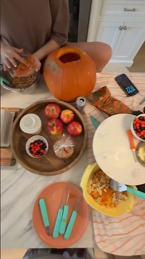 Last minute Halloween Hosting Ideas! 👻🎃