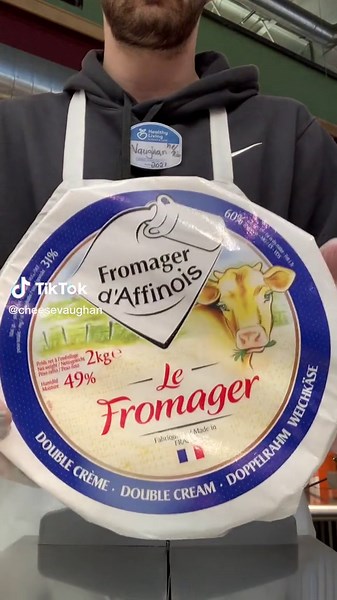 French Double Creme Brie vs Fromager d'Affinois: A Cheese Comparison